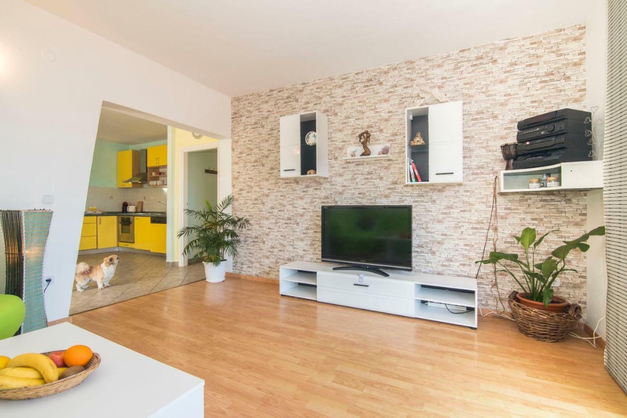 Apartments Palma Jelsa  Luaran gambar