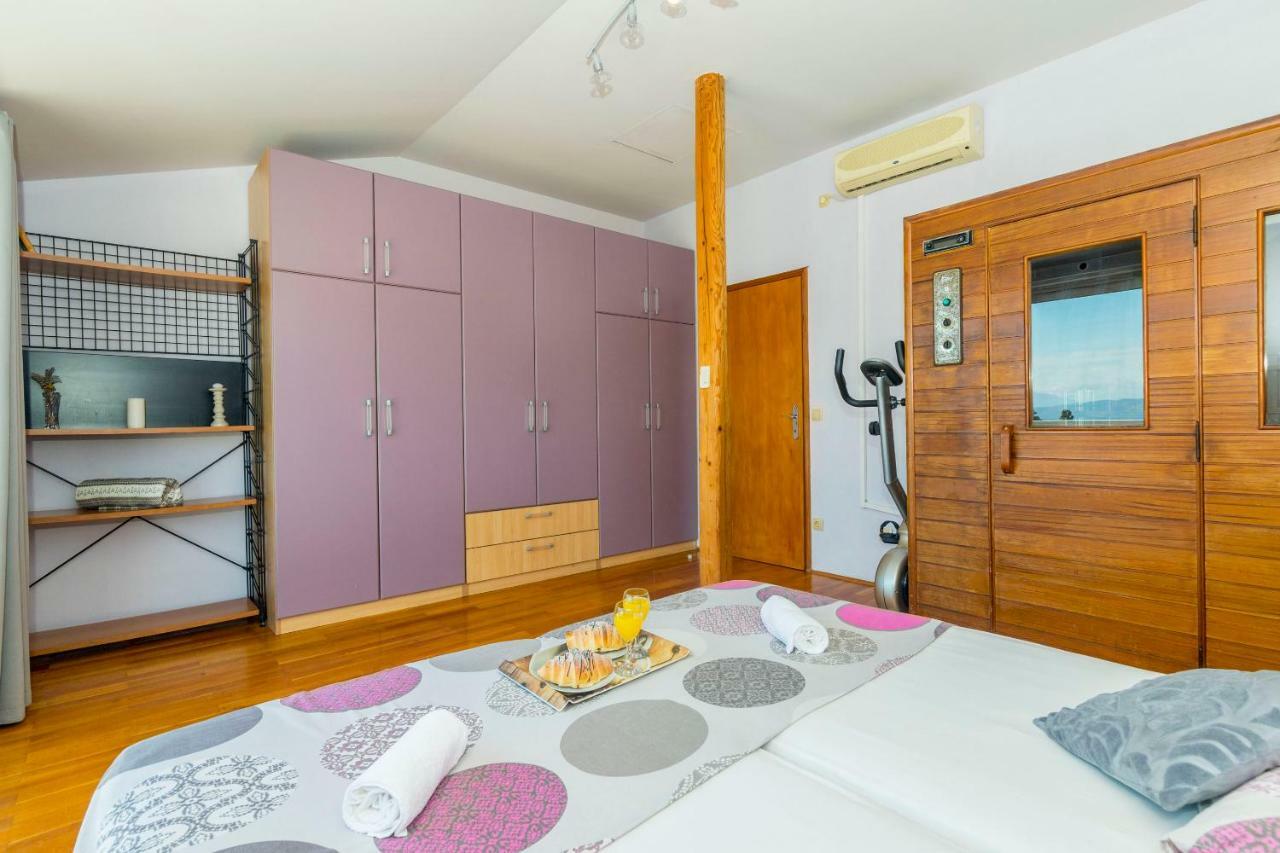 Apartments Palma Jelsa  Luaran gambar