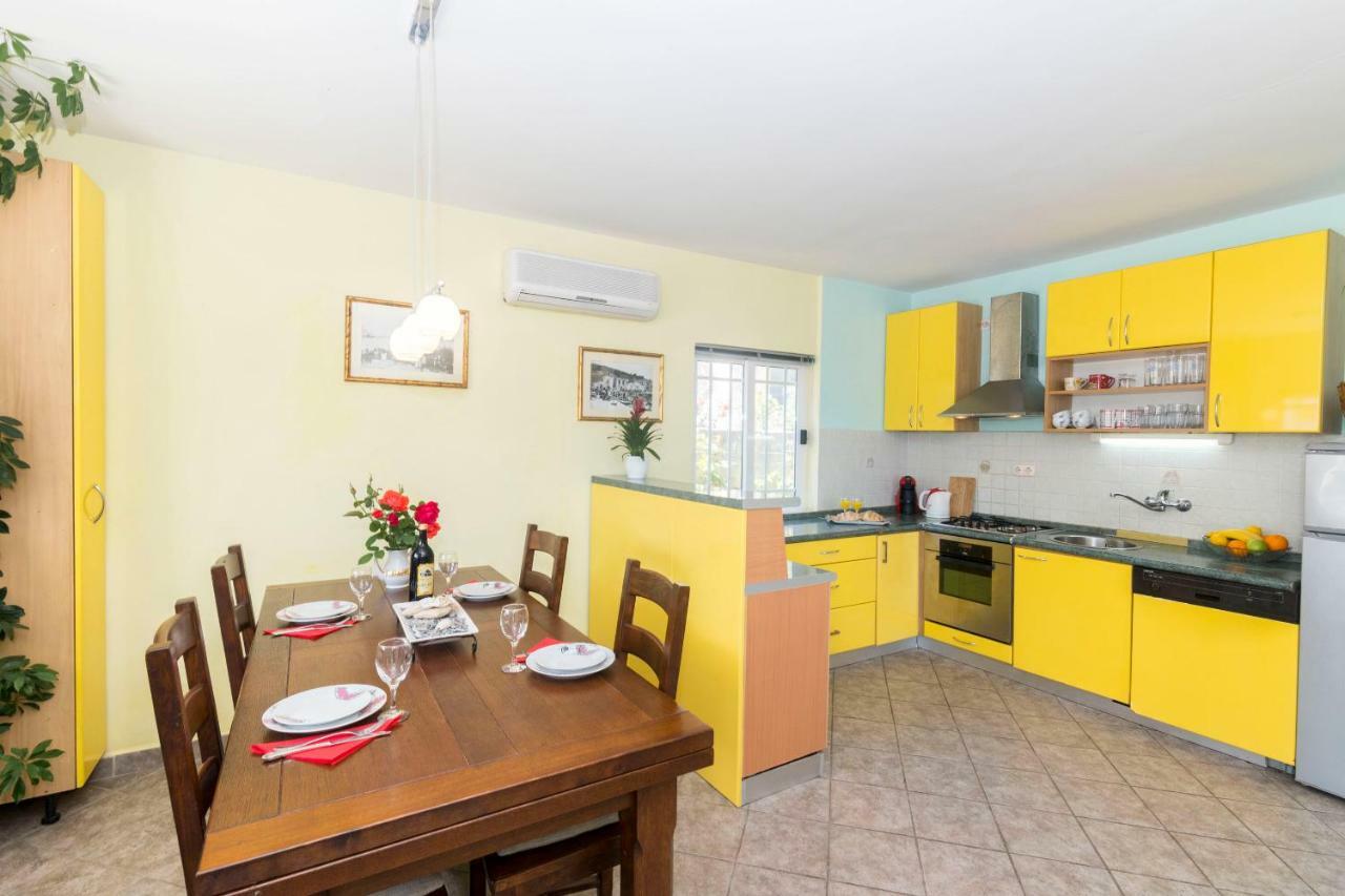 Apartments Palma Jelsa  Luaran gambar