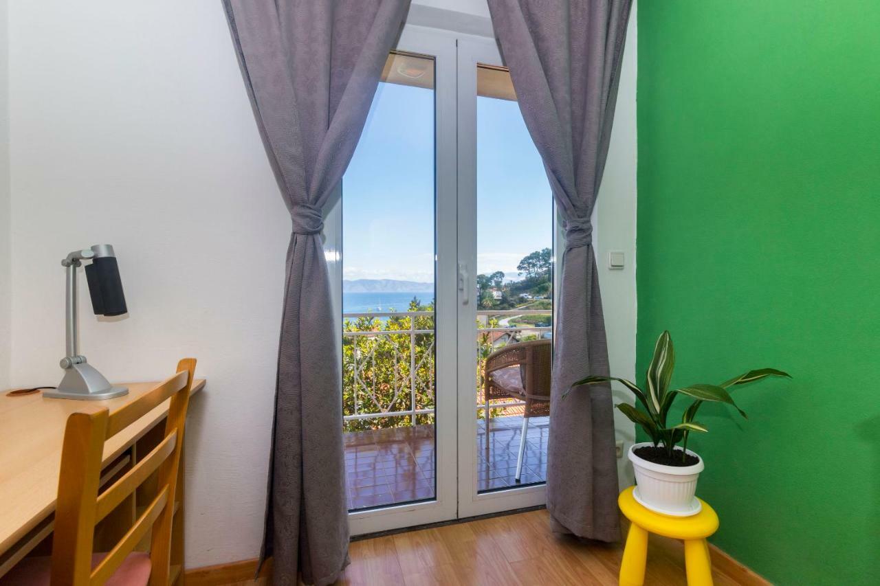 Apartments Palma Jelsa  Bilik gambar