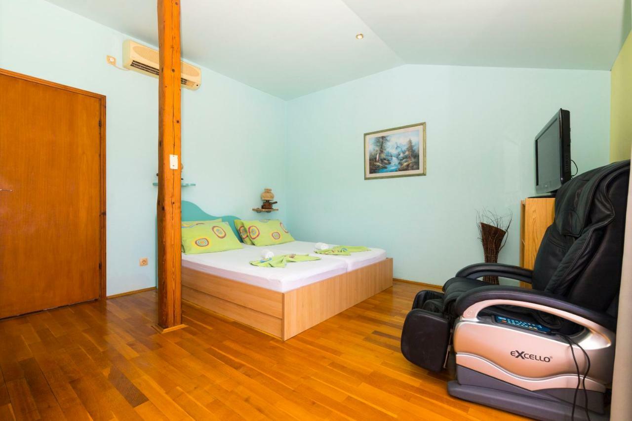 Apartments Palma Jelsa  Luaran gambar